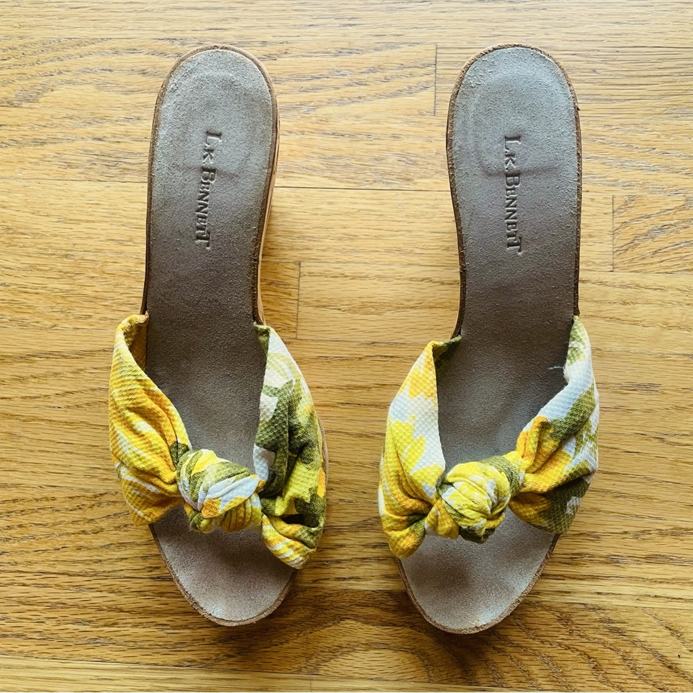 LK Bennett sandals/mules, European size 37, wooden sole, yellow/olive print